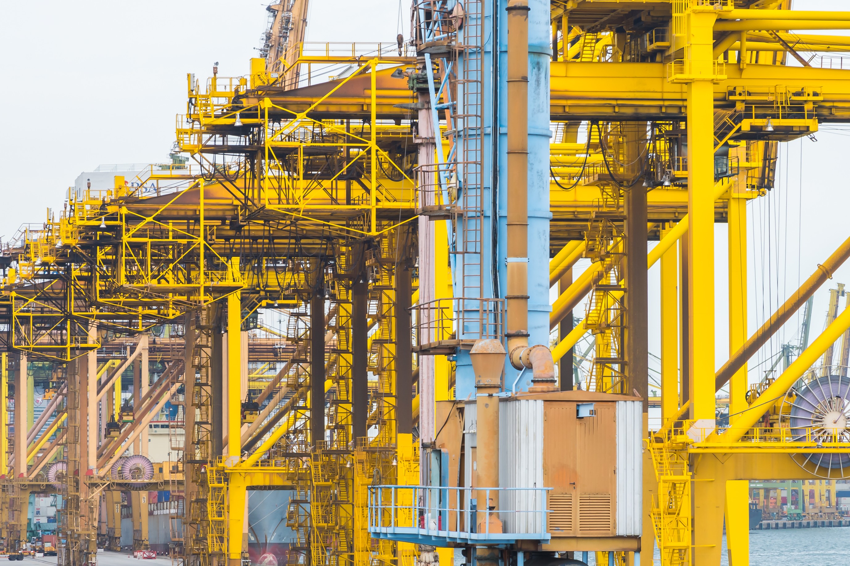 Oil, Gas & Logistics